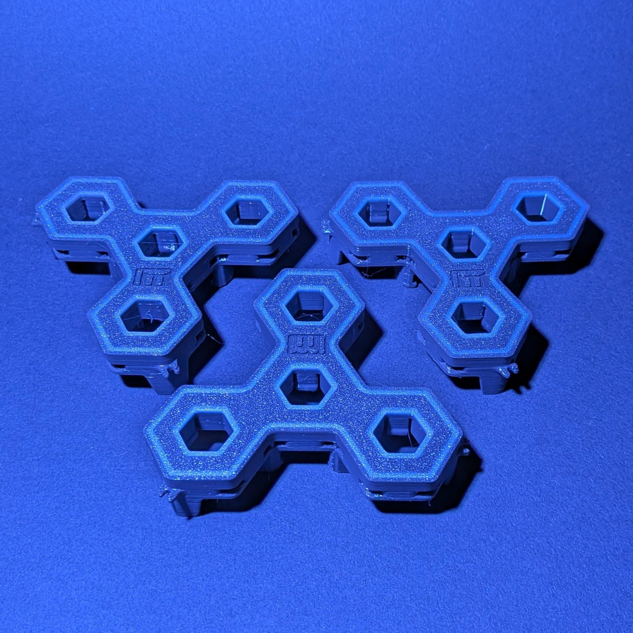 3 Stück 4-fach Reef-Grid, Gitter für Reef-Plugs Pin 13mm