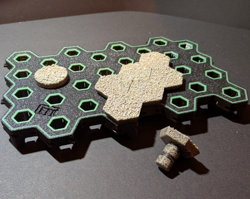 1 Stück 32-fach Reef-Grid, Gitter für Reef-Plugs Pin 13mm